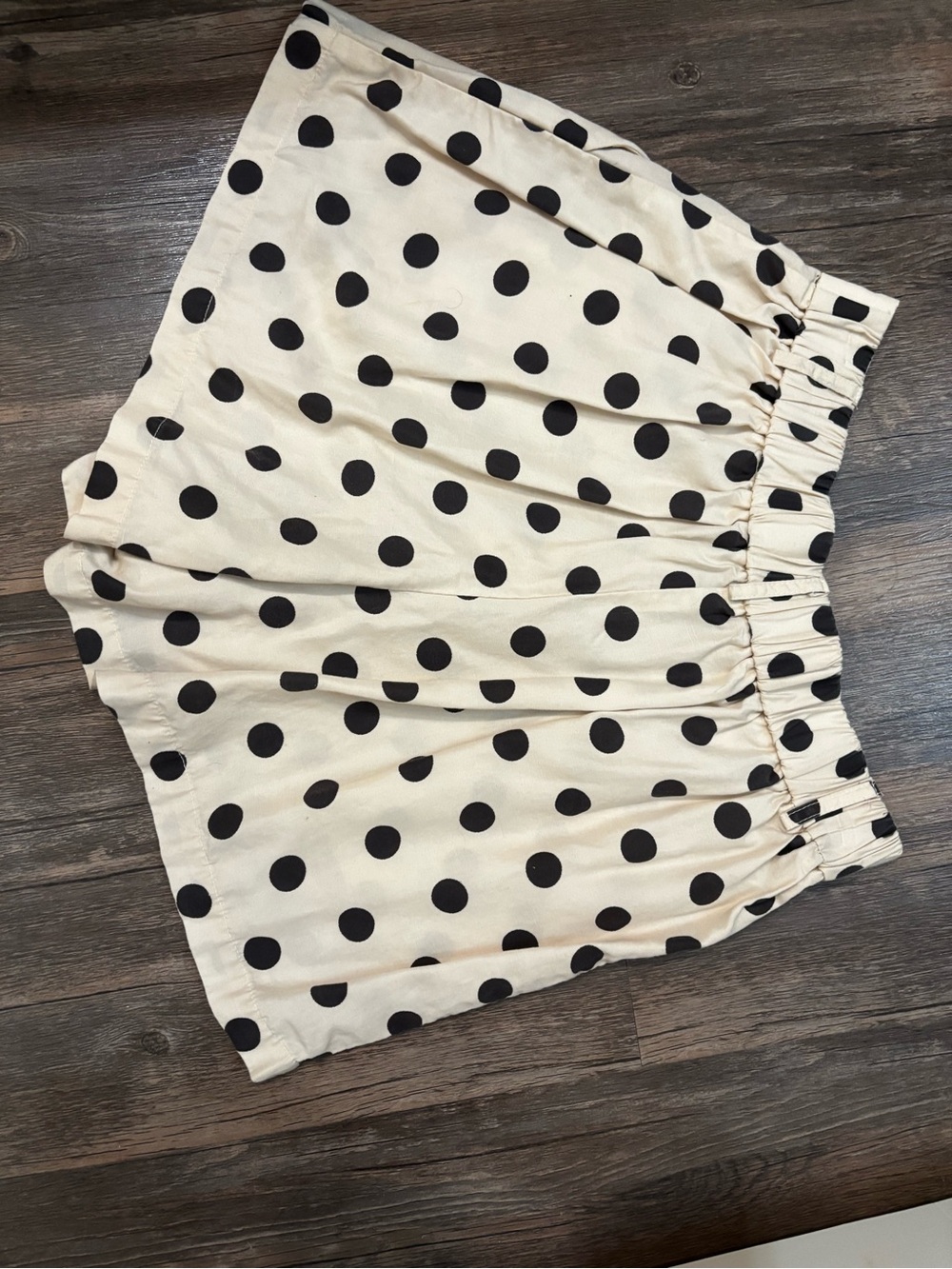 Mable Polka Dot shorts in Cream and Black - Picture 2 of 3